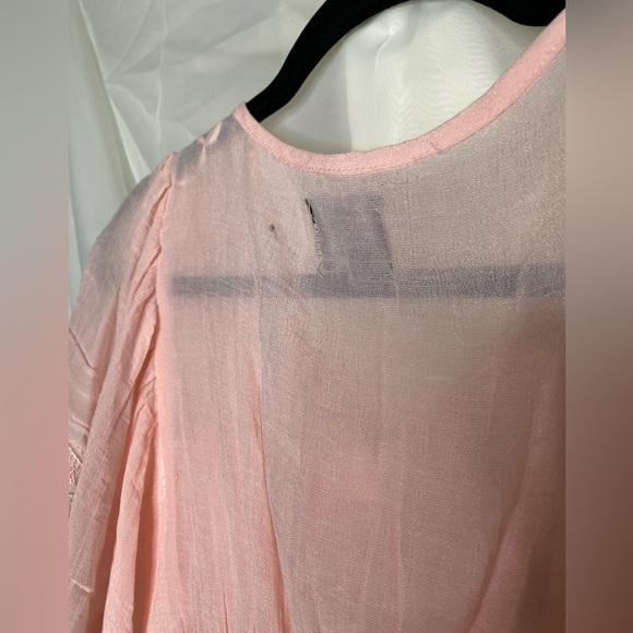 Angie Lightweight Gauze Embroidered Flutter Sleeve Blouse Baby Pink Small - Picture 4 of 6
